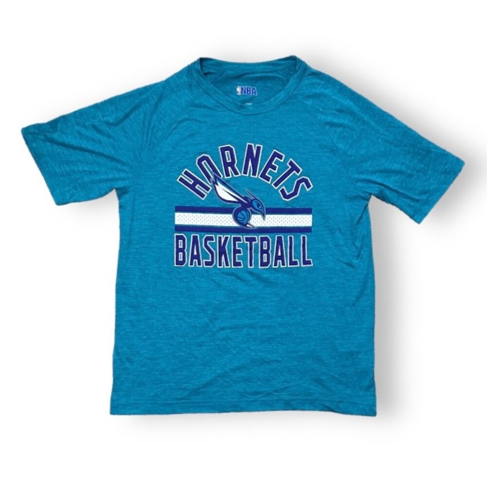 Charlotte Hornets NBA Basketball Tee Teal Workout Top Men’s Size Medium Sporty